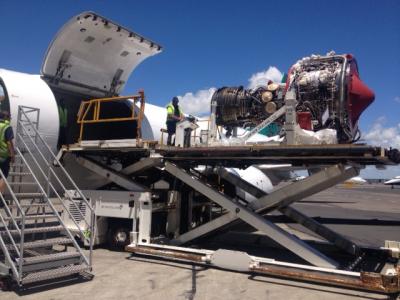 airwork fixed wing, ACMI, dry lease, maintenance, boeing 757, 737 400, freight carrier